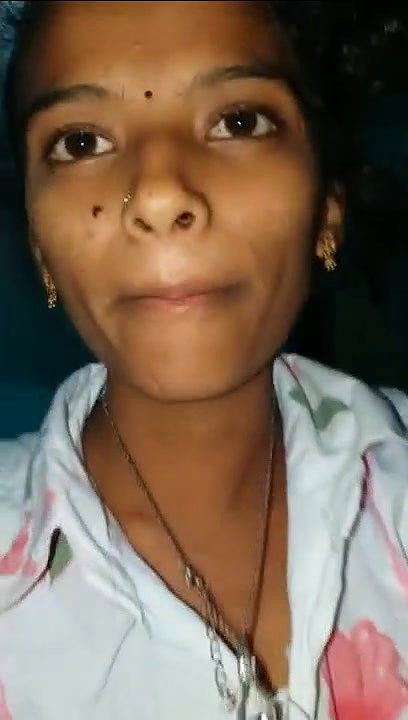Desi hot bahbhi with hairy pussy riding