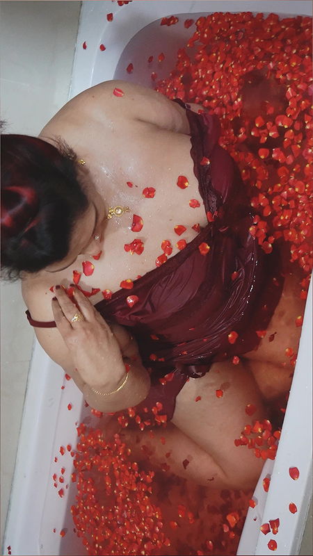 Youtube r Mou official and nude – 100