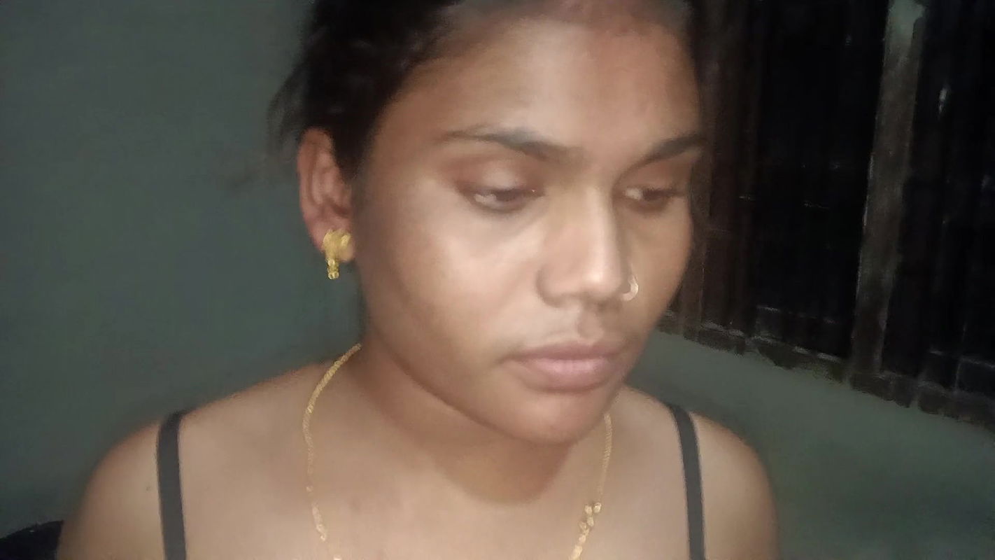 Fucking home alone bhabhi newly married