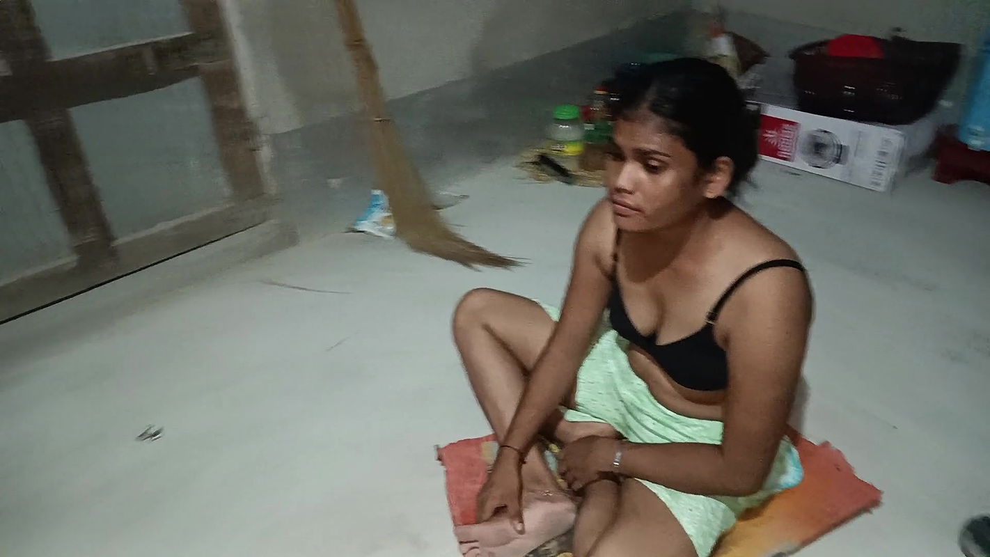 Sex with a beautiful Desi girl