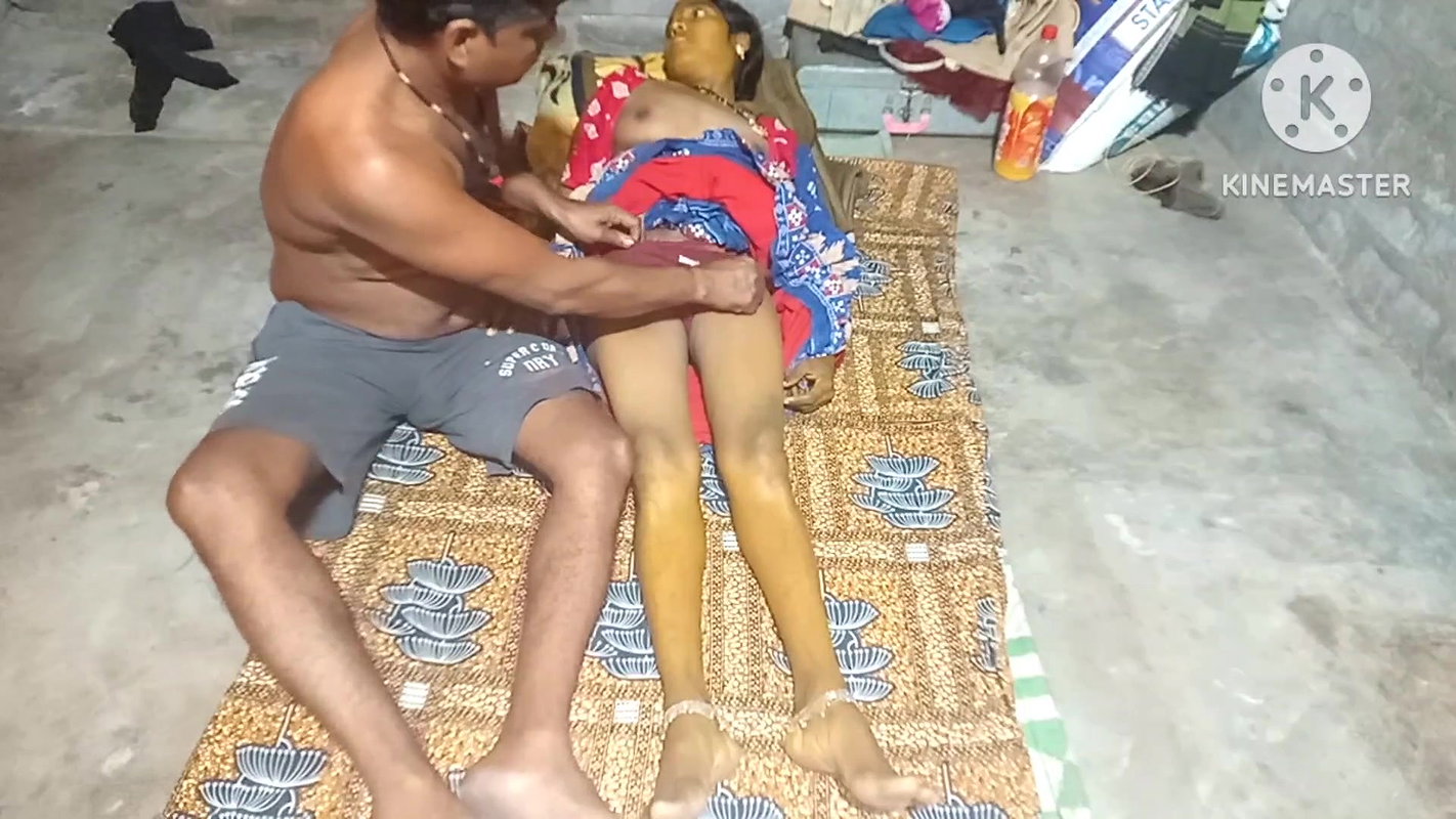 Today I invited the neighbor woman to my house, stripped her and fucked her