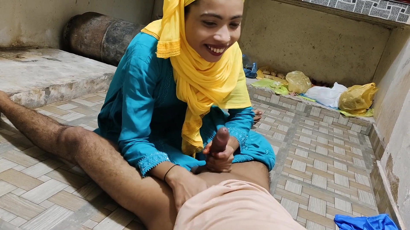 desi indian bhabhi ki chudai ( i fucked my stepbrother hot baby)