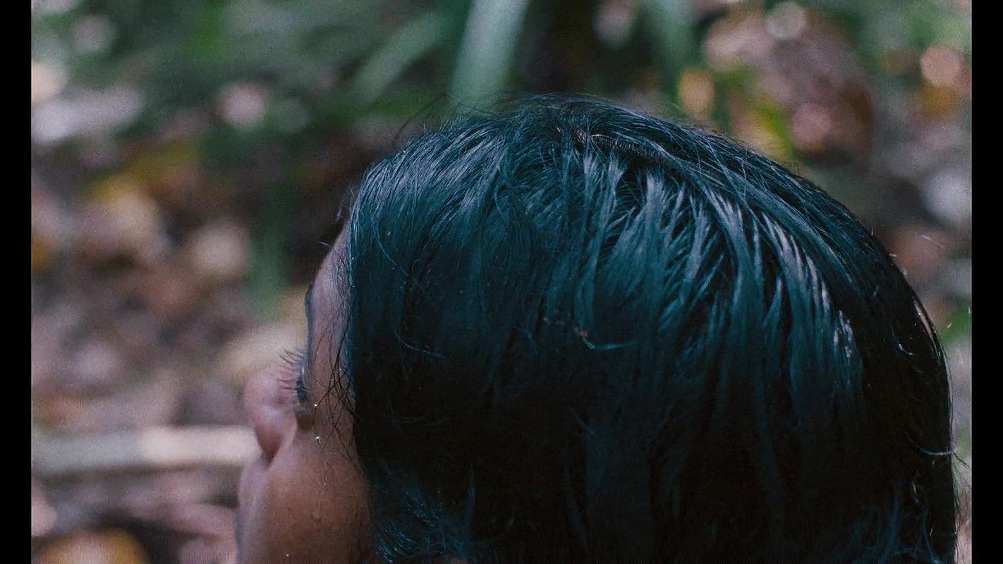 Kani Kusruti Nude Ass and Navel show in All We Imagine as Light