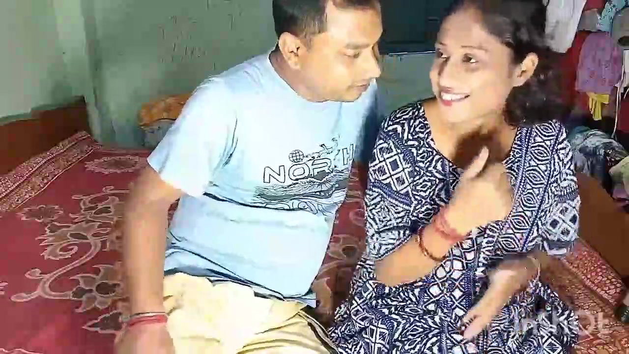 Desi Pinki Bhabhi Hardcore Fucking Update with Hubby 2 New Clips