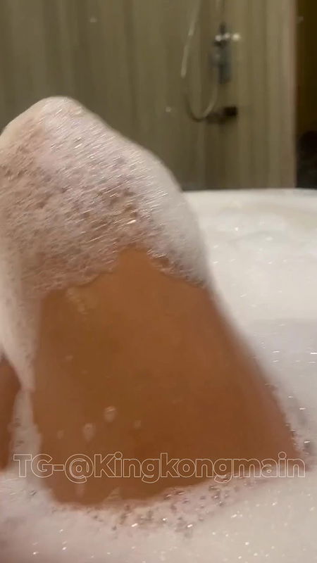 OTT Star Thea Dsuuza Full Nude Bubble Bath