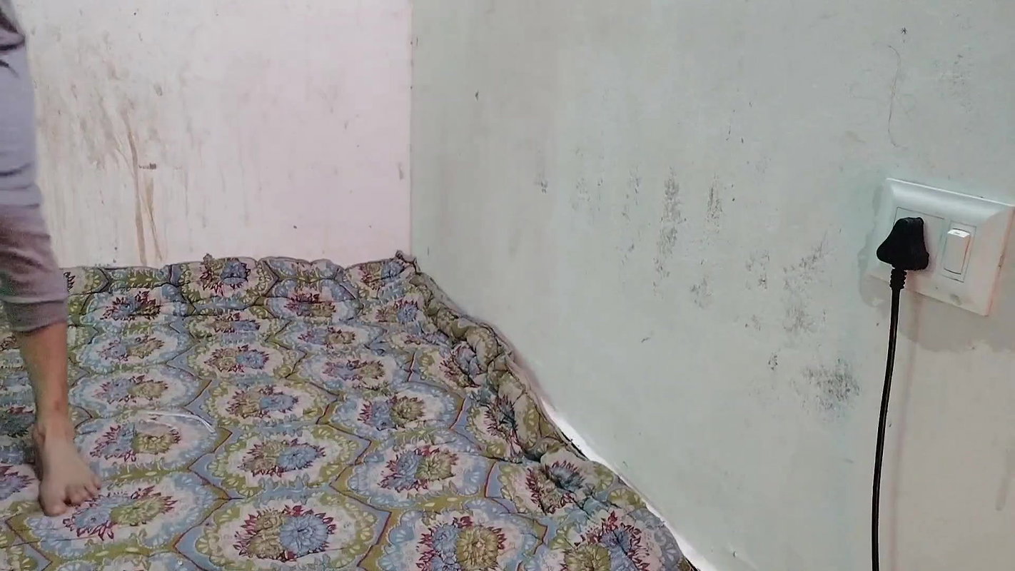 Chachi ne bhatije ke sath bur chudwai