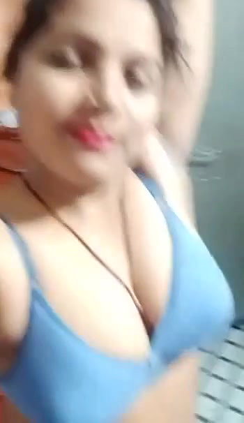 Desi Superb Cutie Booby Bhabhi
