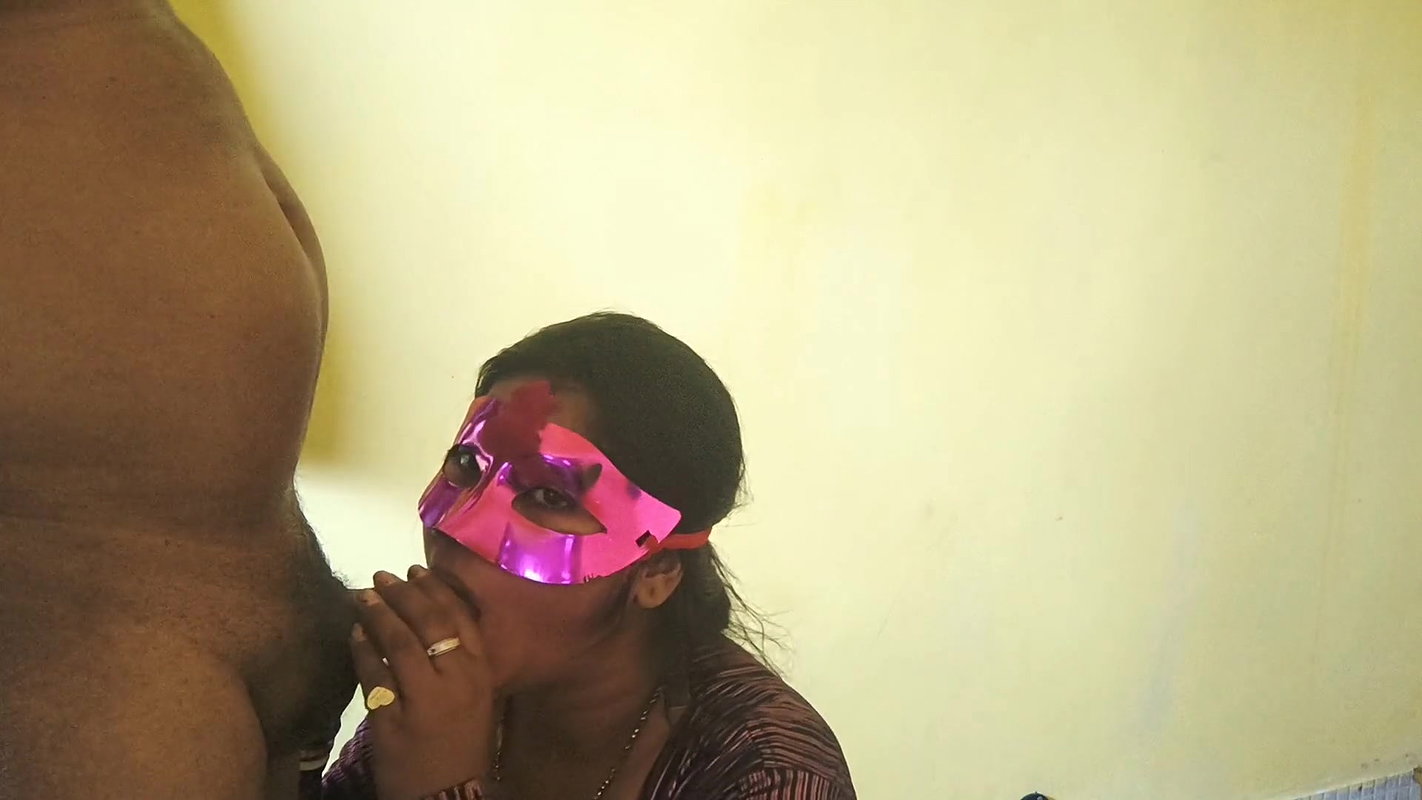 Indian daughter-in-law’s tight pussy fucked by old father-in-law during the day (Hindi audio)