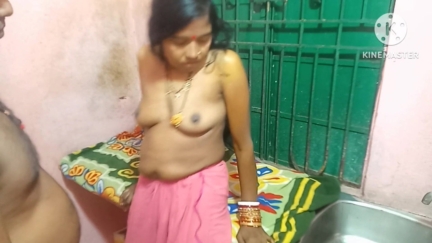 naked stepsister and fucked her