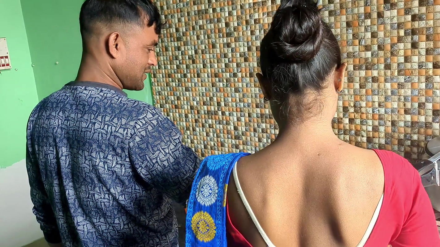 PARNITA SEX WITH NEW HUSBEND AT KITCHAN