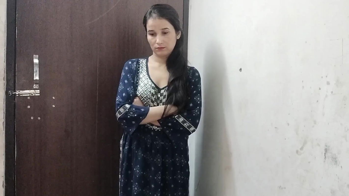 Step sister ka man nhi tha sex krne ka fir bhi choda