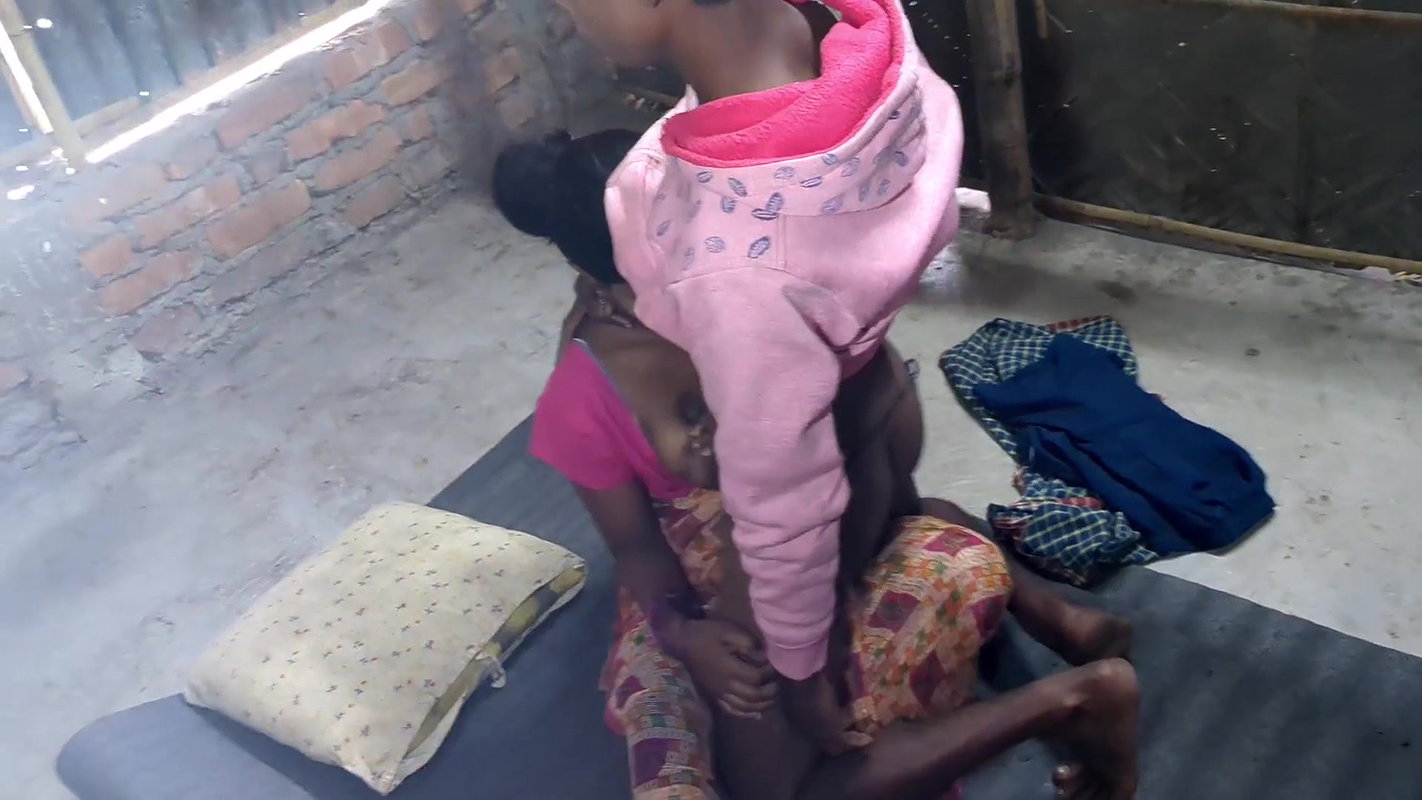 VILLAGE GIRL RUKIA SEX WITH HUSBEND