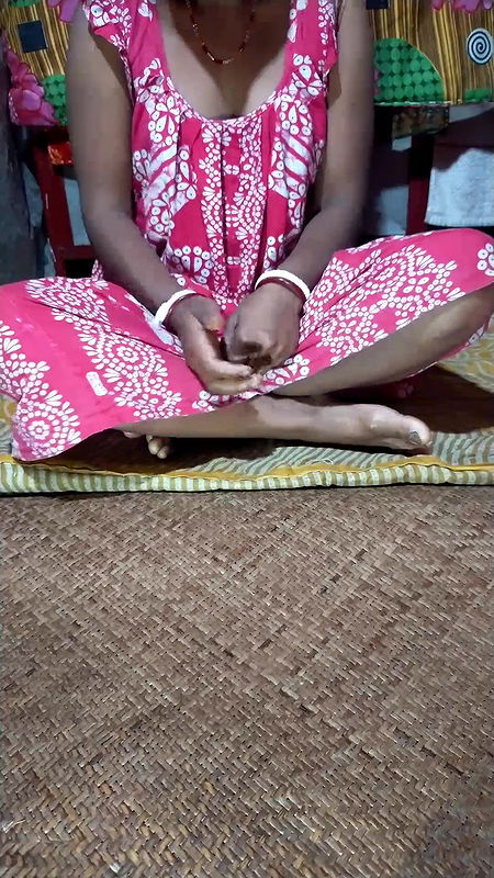 Indian Fullmoti Bhabhi