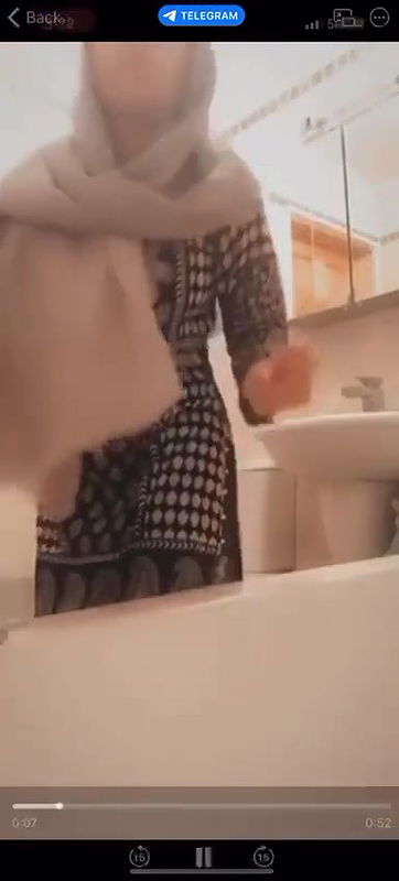 Hot paki girl removing her clothes