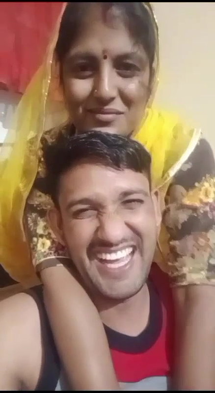 Bhabhi giving handjob to devar