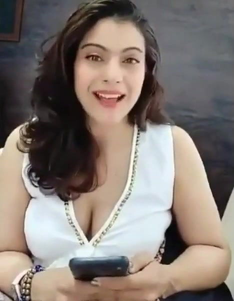 KKajol Boooooobs