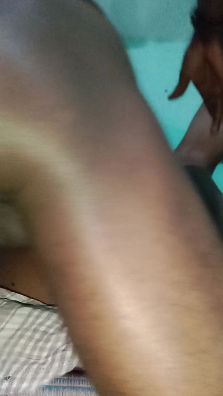 Deshi aunty first penfull anal sex