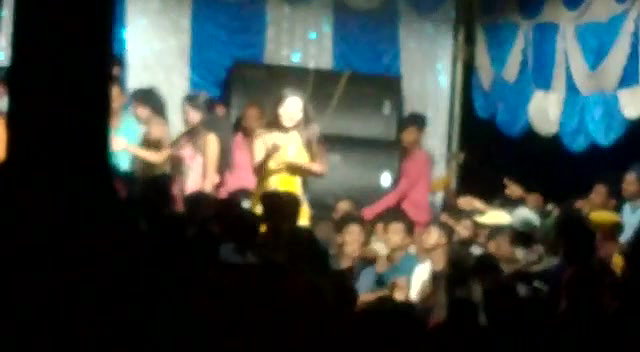 Myd nude dance perfomance 1712025-11