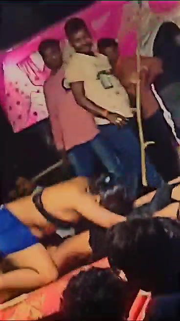 Myd nude dance perfomance 1712025-13