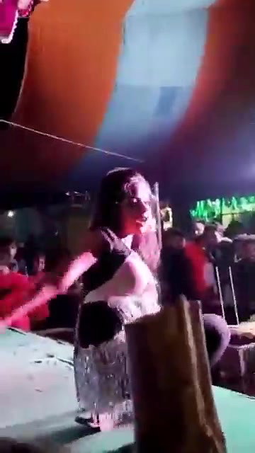 Myd nude dance perfomance 1712025-2