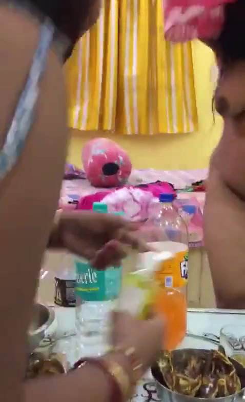 Maa Chiudane- andhar daal – shuru kar Dhabana