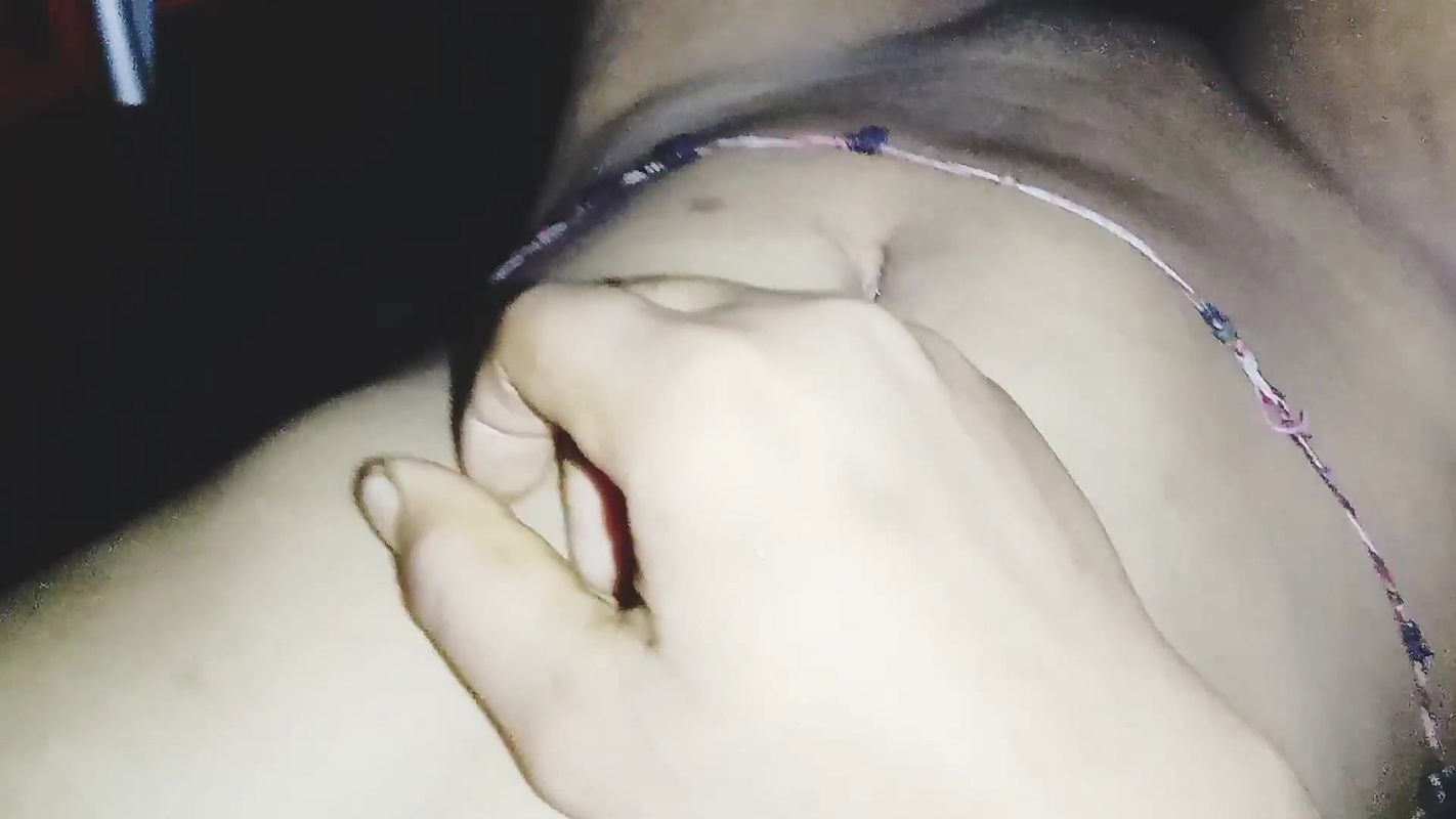 First time I had sex with my Indian girlfriend, her breasts are very nice and her pussy is tight