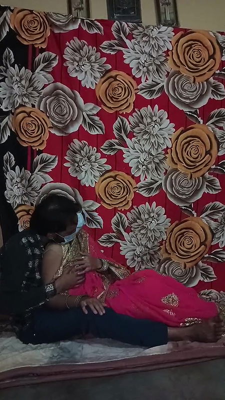 Desi Indian real suhagraat homemade