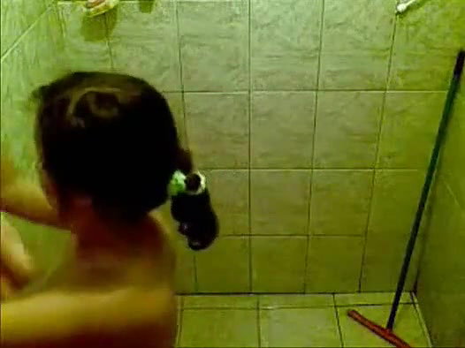 shaista in shower exposed