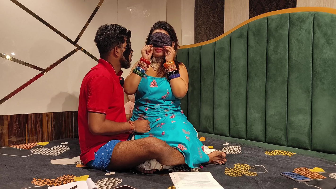 I fucked my elder brother’s friend who is also my college teacher, part 1