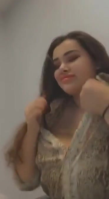 Ufffff Desi Beauty wat a BOooooobs