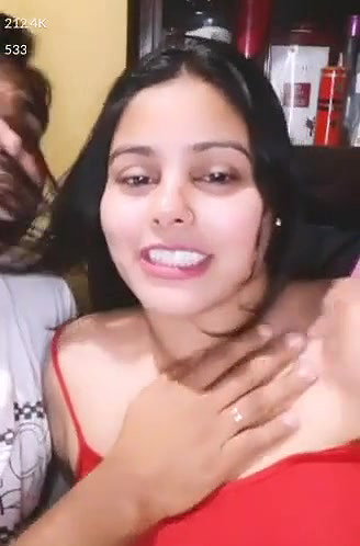 Waaah Beauty Aunty with yngr Guy hooot FUn