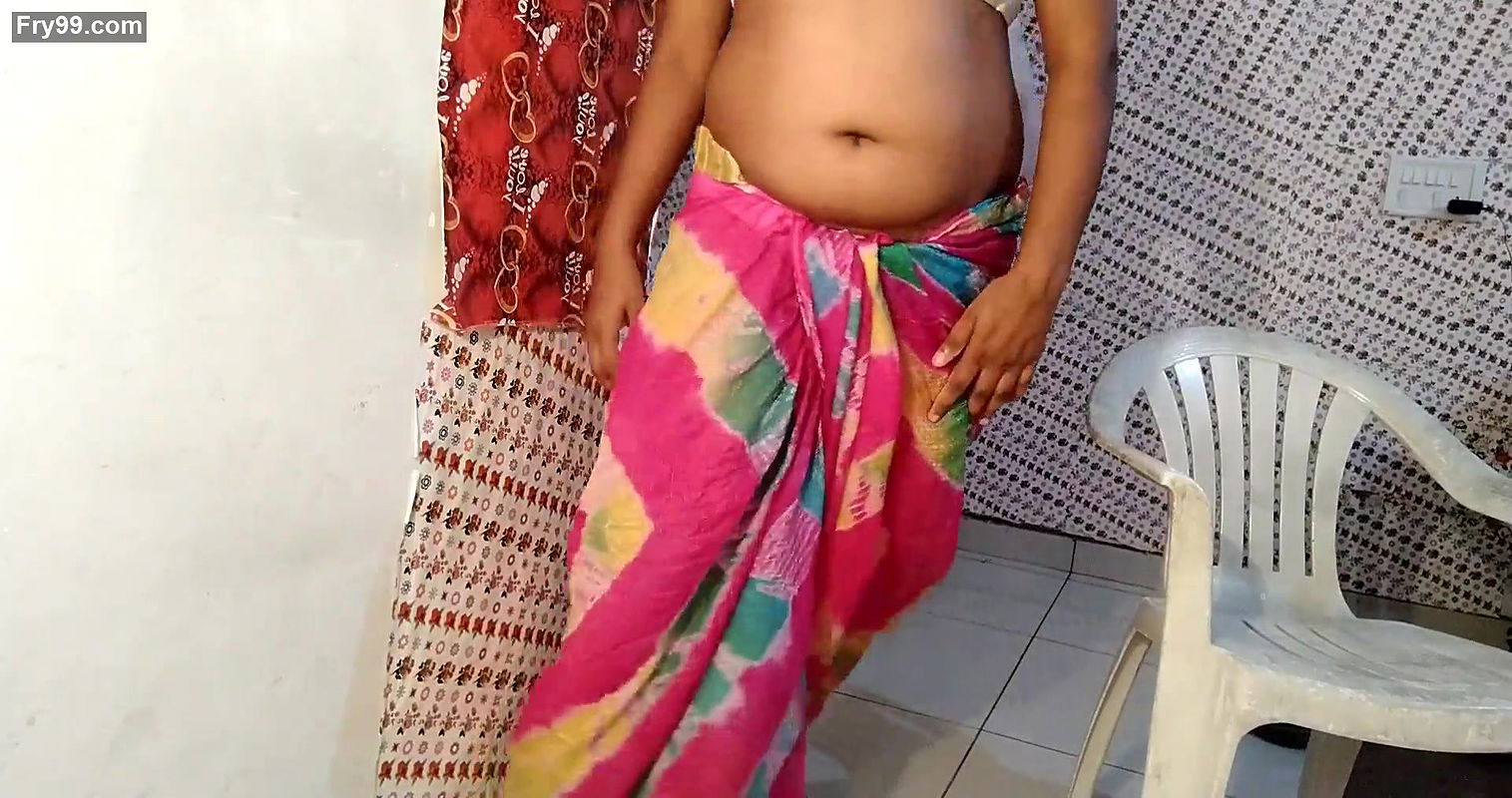 n Desi Wife Caught Masturbating Her Wet Pussy On Webcam