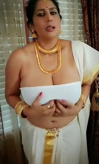 Waaah Desi Shooot nipples