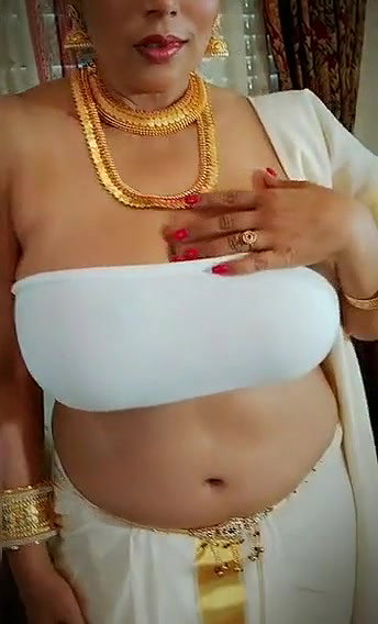 Waaah Desi Shooot nipples