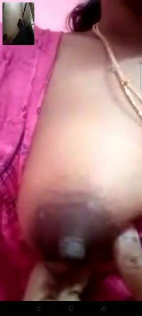 Mature bhabhi showing to lover