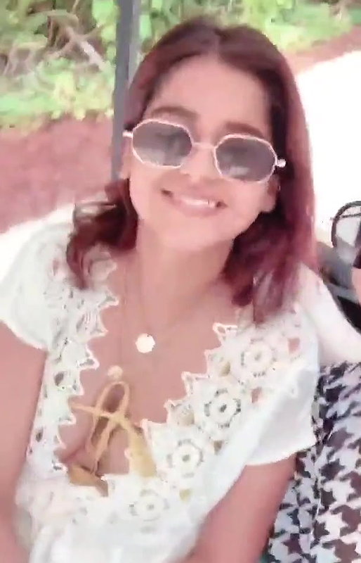 Waaao Desi Bhabhi nniples in sselfie