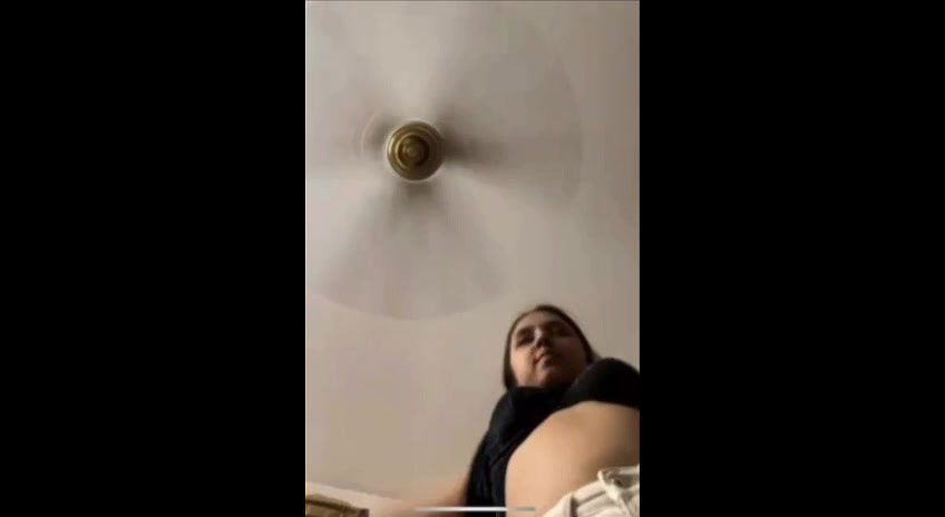 Sexy Babe Showing Fucking 12 Clip Merged