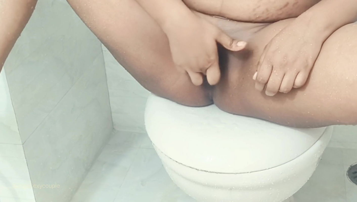 A Hot Girl went to the Shower and got so Excited there that she Brought herself to Orgasm