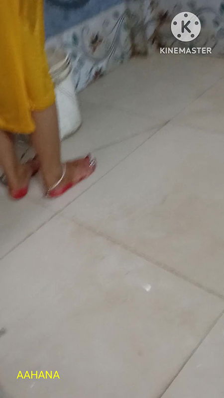 AAHANA IS BATHING & REVIEW ANUS