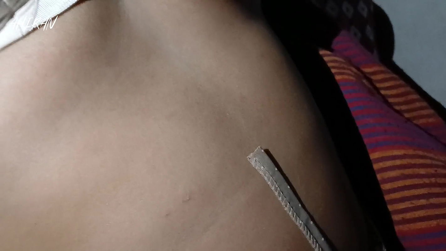 ASIAN BABES BOOBS ! BREASTS INDIAN GIRL & NIPPLES TOUCHING BY HUSBAND