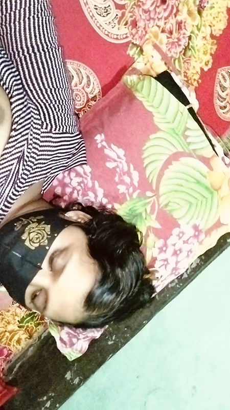 Beautiful Soniya bhabhi gives best blowjob got fucked and did anal sex with boyfriend while smoking and cum