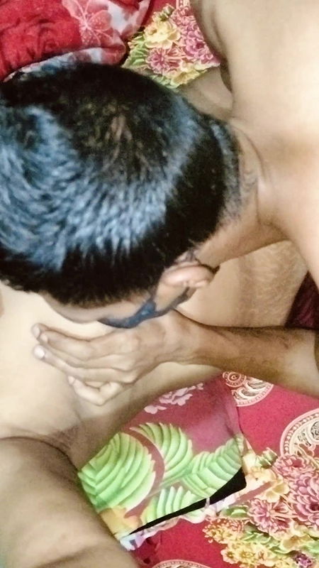 Beautiful Soniya bhabhi gives best blowjob got fucked and did anal sex with boyfriend while smoking and cum