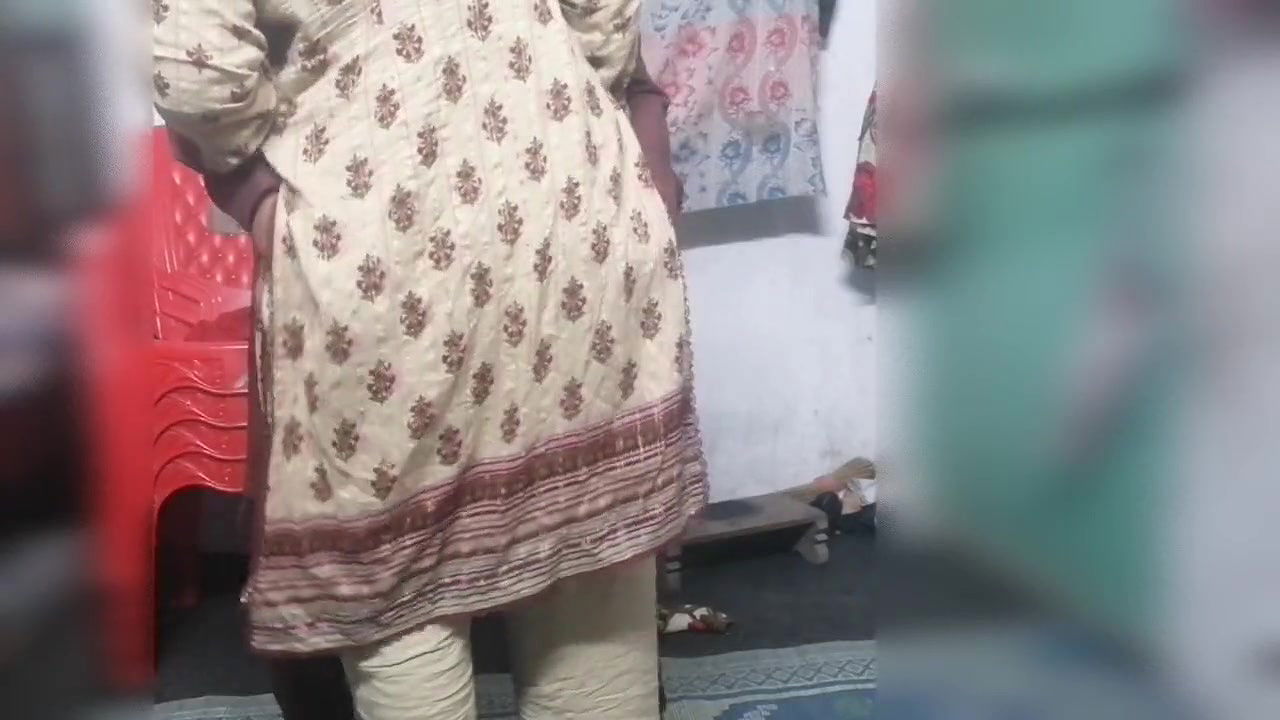 Desi bhabi mouth fucking husband cock Pakistan