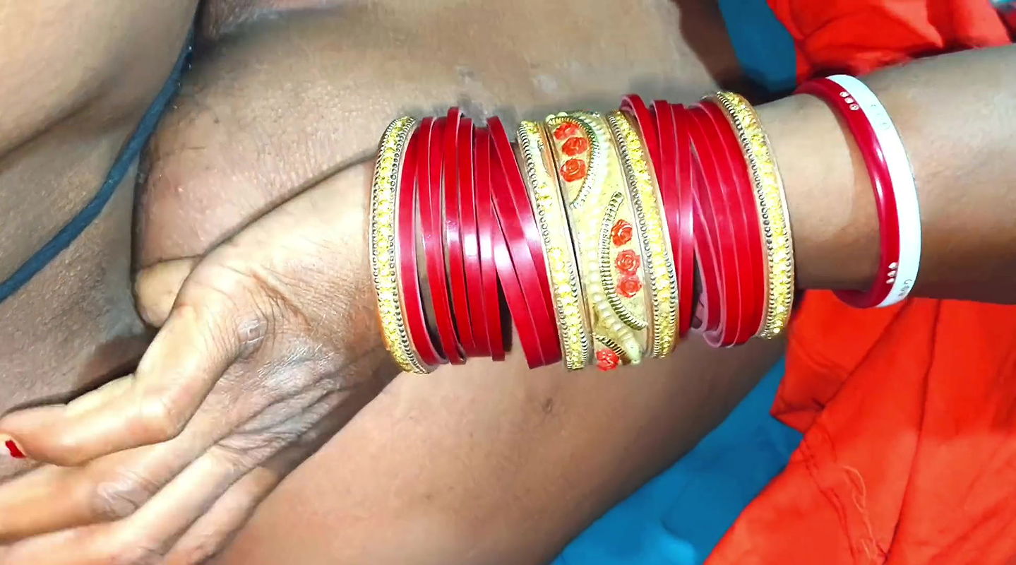 Gand me thuk laga ke Gand ki chudai Kiya chikh nikal Diya Suman ki