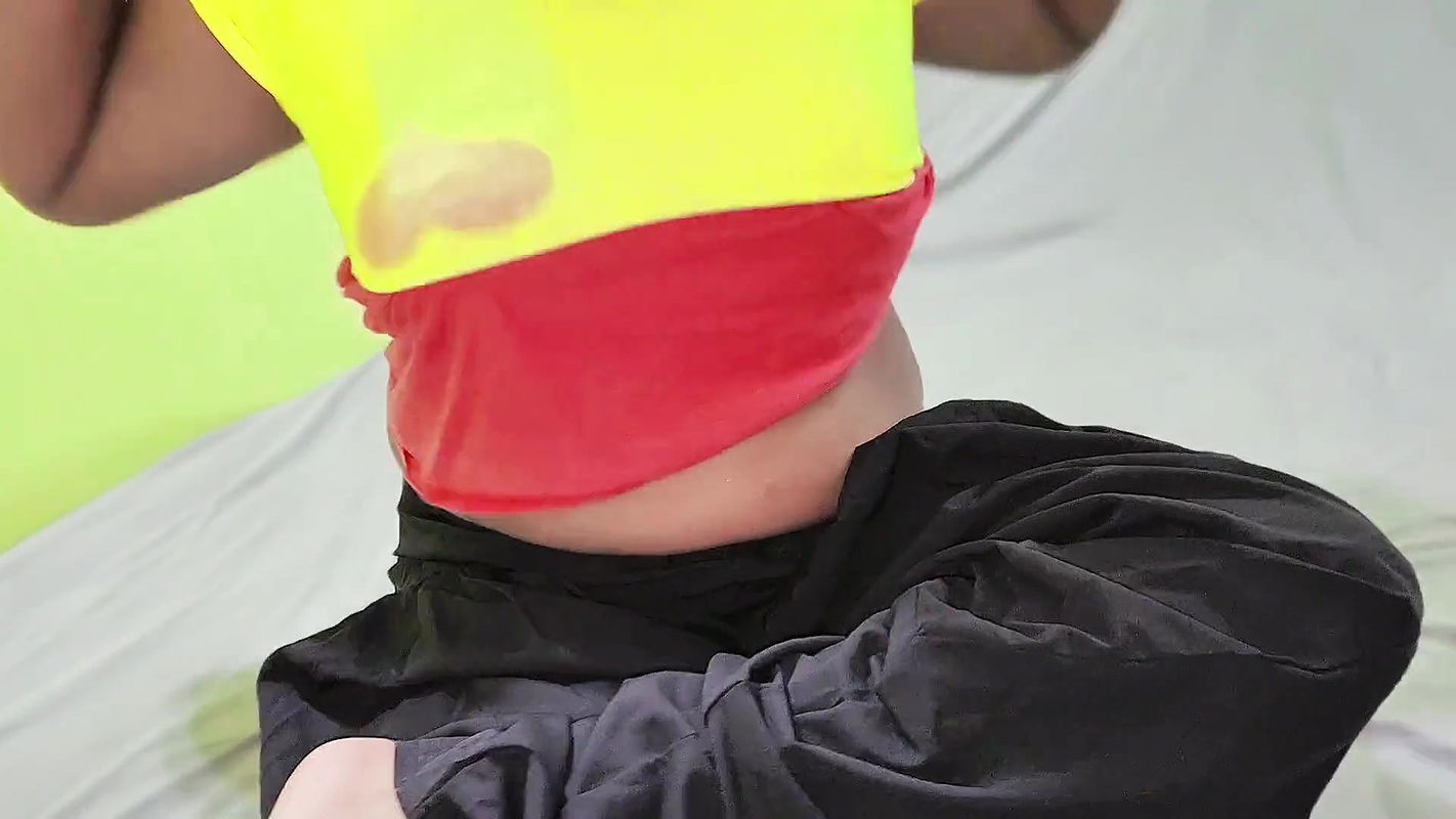 I’M FUCKING MY STEPSON AND BY MISTAKE HE STICKS HIS DICK UP MY ASS WITH HINDI AUDIO