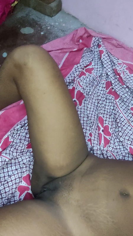 Leaving the sister-in-law of the village as a mare, leaving the aunt of the village as a mare