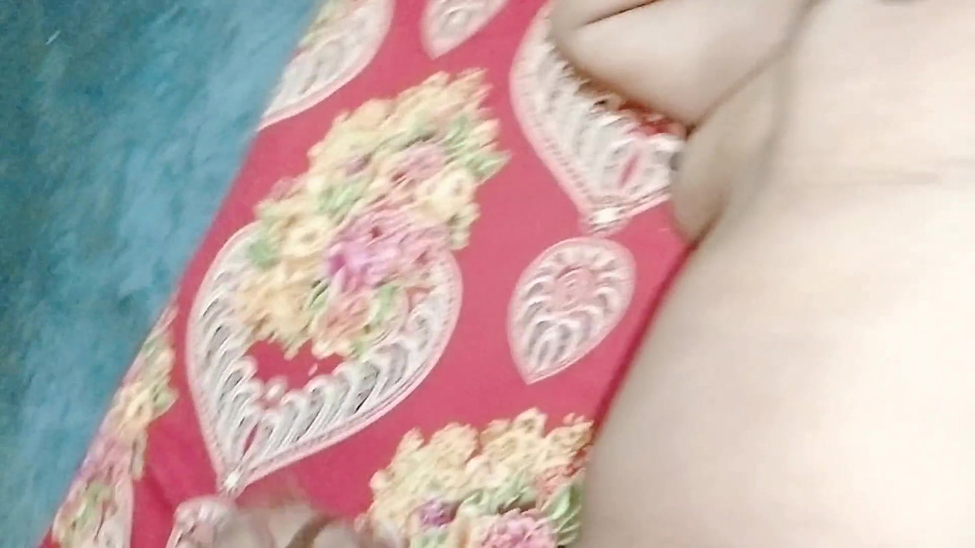 My Cute Stepsister Is Sick and I Give Her the Fuck of
