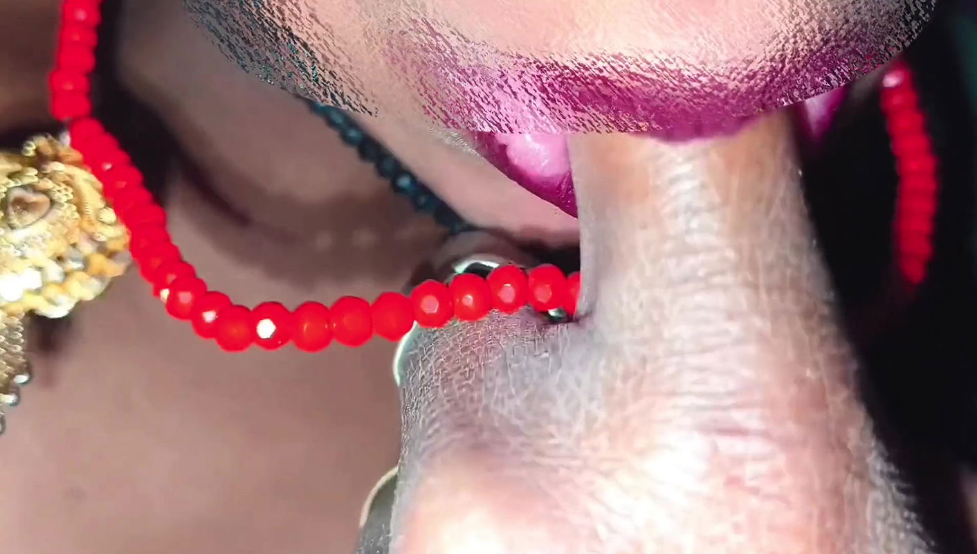 Nai naweli dulhan ko uski boobs se doodh apne Lund pe gira ke uske sath makan malik ne hard sex kiya an chudai Kiya Hindi audio