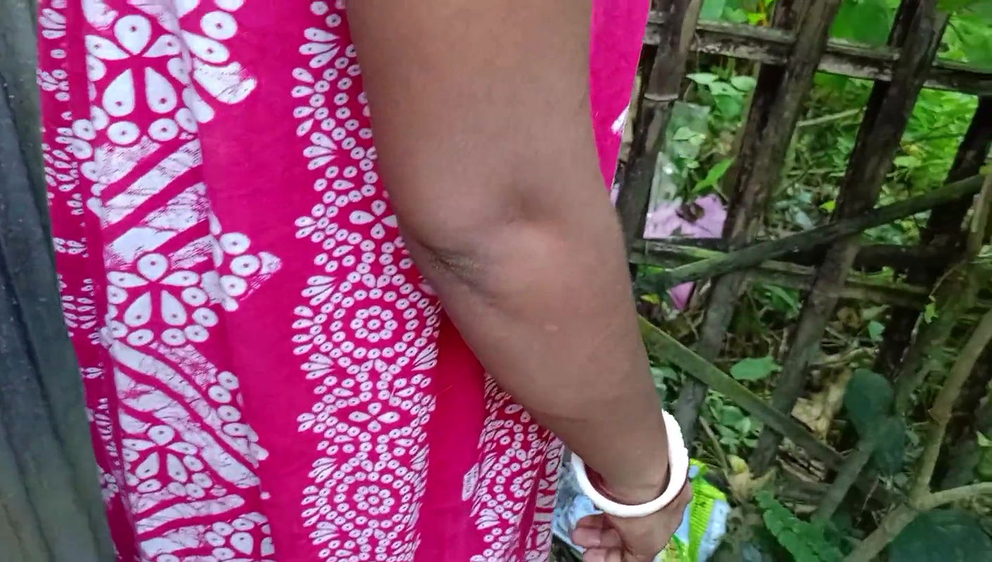 Outdoor my bhabhi and me We met together