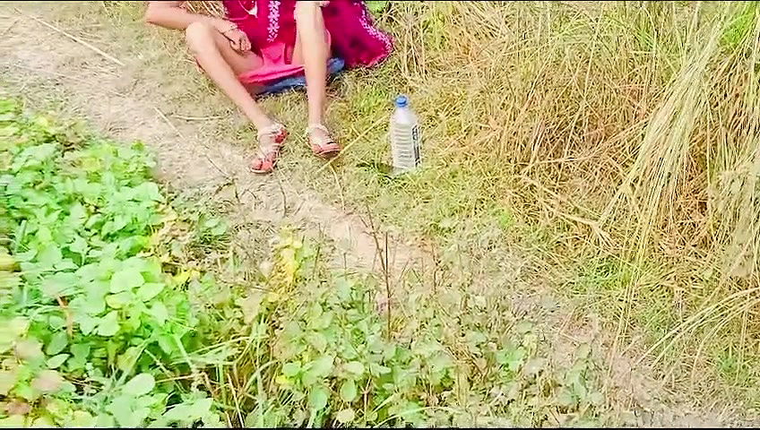Radha bhabhi ko Jangal me mangal kiya